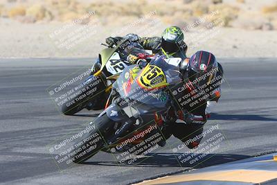 media/Jan-10-2025-CVMA Friday Practice (Fri) [[489e0da257]]/Group 4 and Trackday/Session 2 (Turn 4 Inside)/